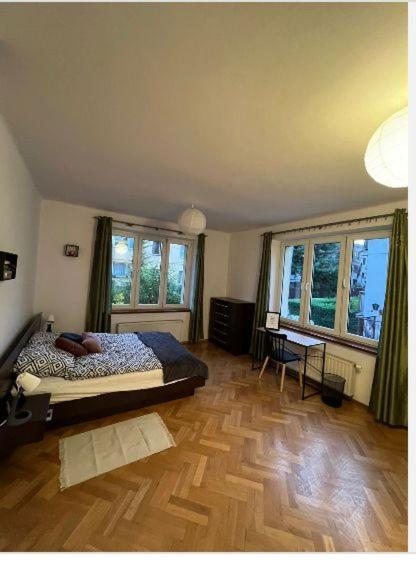Cheerful 3 Bedroom City House Cracóvia Exterior foto